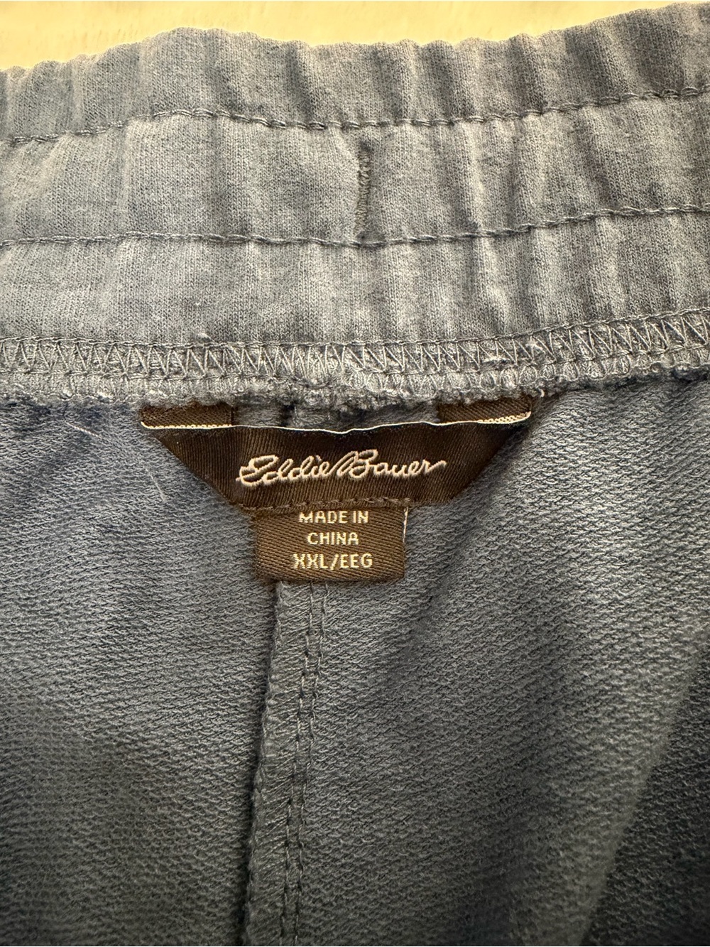 Shorts - Picture 3 of 4
